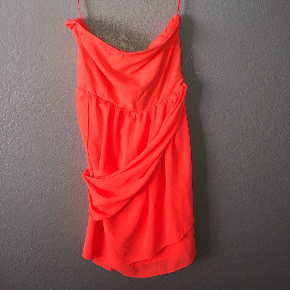 One shoulder pink dress! - Picture 3 of 6